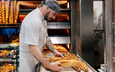 Bakery Giant Achieves 100% SCM Visibility with Contract Manufacturing Solution 